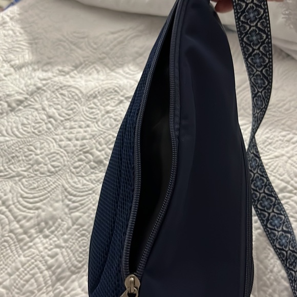 Sakroots backpack. Navy EcoTwill fabric. 9” L x 6” W x 15” H. 28.5” drop. - Picture 5 of 5